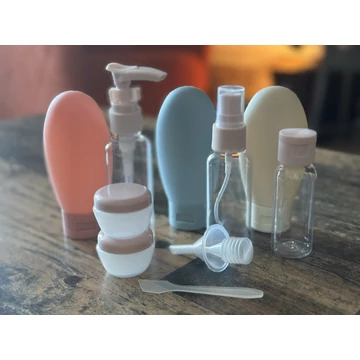 Utazó palack folyadék és krémek tárolására